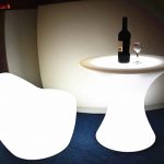 Mange-debout lumineux