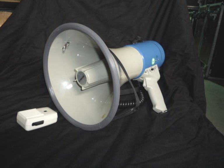 Porte-voix Mégaphone 15 watts