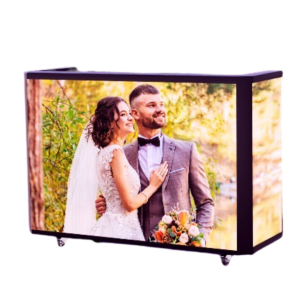 Banque d'accueil et comptoir, cabine dj